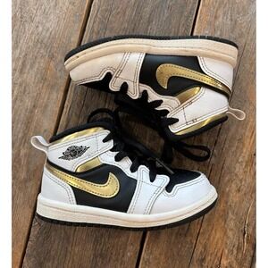 Jordan 1 Mid‎ SE shoes